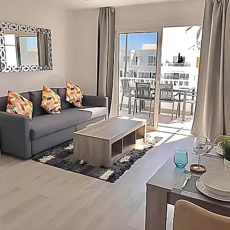2 Bedroom Atlantic View Puerto del Carmen (Lanzarote)