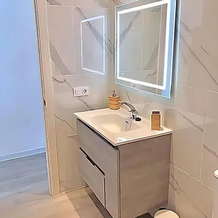 Apartment 2 Bedroom Atlantic View *