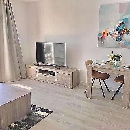 Apartment 2 Bedroom Atlantic View